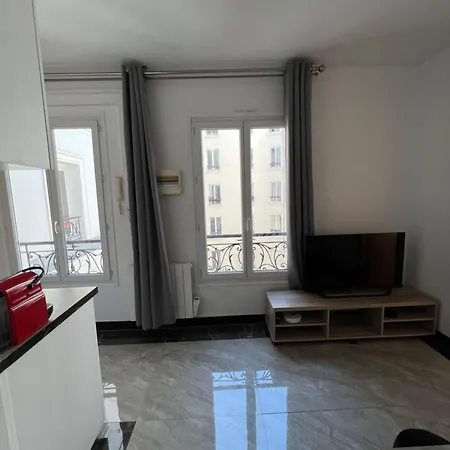 Facile Dacces A Paris 2 Pieces Lumineux Apartament